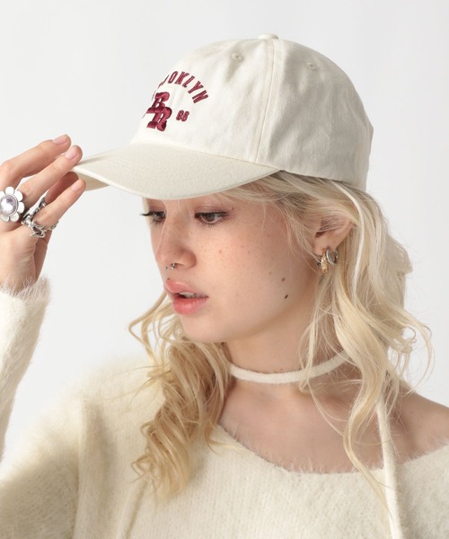 FOREVER 21(フォーエバー トゥエンティーワン)の「【2024SS】ヴィンテージ風ロゴキャップ(キャップ・レディース・ブラウン/ボルドー/ブラック/ブルー/ホワイト/ダークブラウン/グリーン/レオパード・FREE)」の21枚目の写真