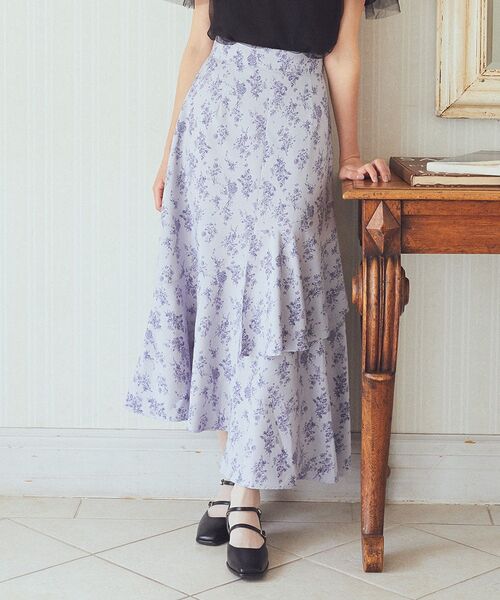 earth music&ecology（アースミュージックアンドエコロジー）の「フラワーアシメティアードスカート（スカート・レディース・サックスブルー/ブラック/ベージュ・M/S）」の12枚目の写真