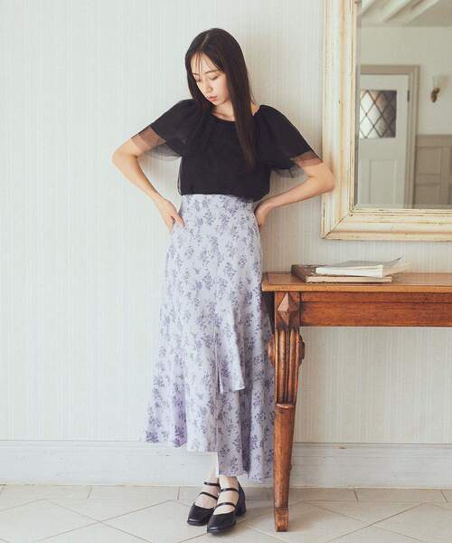 earth music&ecology（アースミュージックアンドエコロジー）の「フラワーアシメティアードスカート（スカート・レディース・サックスブルー/ブラック/ベージュ・M/S）」の14枚目の写真