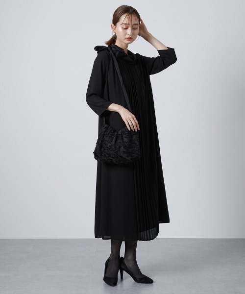 Callarus Black Formal（カラルスブラックフォーマル）の「【喪服・礼服】2WAYフォーマルバック｜〔Callarus〕（トートバッグ・レディース・ブラック系2/ブラック系1/ブラック系3・FREE）」の7枚目の写真