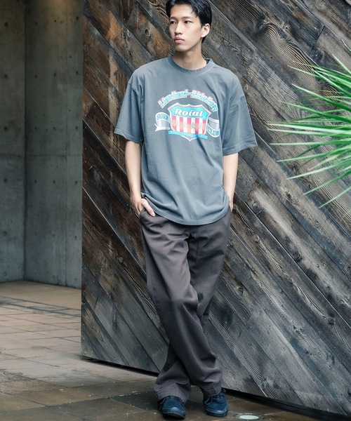 roial(ロイアル)の「DESIGN TEE/ROIAL(ロイアル)スタンダードサイジングヴィンテージライクプリント半袖カットソー(Tシャツ/カットソー・メンズ・ネイビー/ブラック/グレー・MEDIUM/LARGE/X-LARGE)」の12枚目の写真