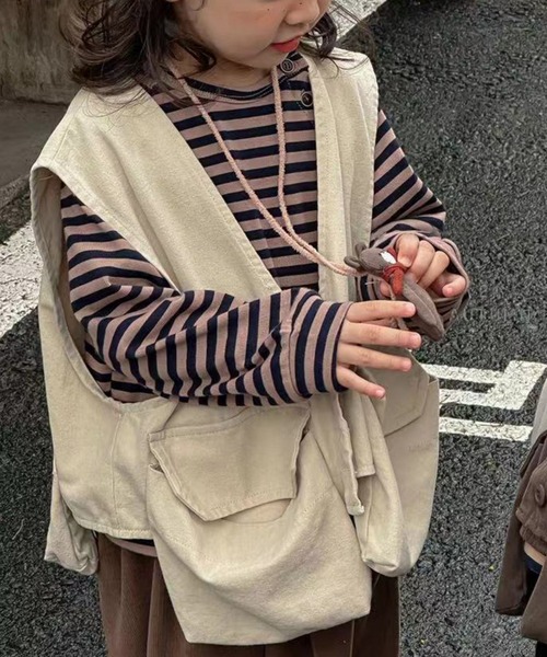 aimoha(アイモハ)の「【aimoha-KIDS-】ボタン付き ボーダートップス(Tシャツ/カットソー・キッズ・ベージュ/ホワイト/ブラウン・90/100/110/120/130)」の2枚目の写真