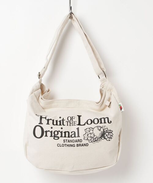FRUIT OF THE LOOM(フルーツオブザルーム)の「FRUIT OF THE LOOM / FTL NEWSPAPER BAG / 80677900(ショルダーバッグ・レディース・レッド/ベージュ/ブラック/サックスブルー/イエロー・ONESIZE)」の9枚目の写真