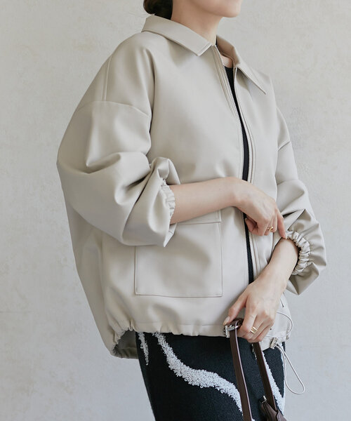 Thevon（ゼボン）の「合皮ステンカラードロストブルゾン（ブルゾン・レディース・アイボリー/ブラック/ブラウン・FREE）」の6枚目の写真