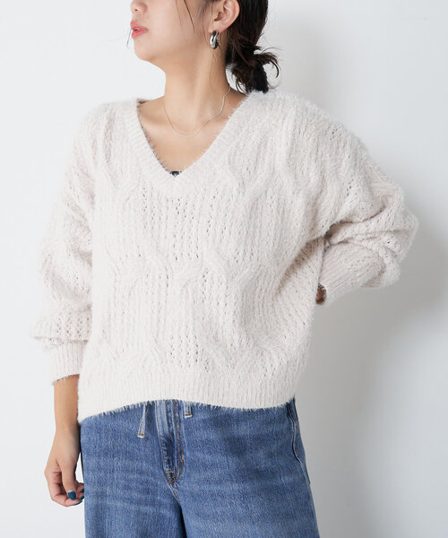 Jena espace merveilleux(ジェナ エスパスメルヴェイユ)の「ビッグケーブルニット(ニット/セーター・レディース・ベージュ/チャコールグレー・FREE)」の18枚目の写真