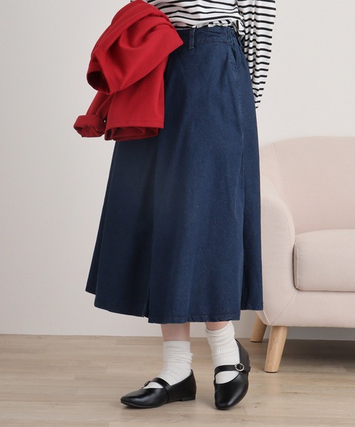 atONE(アットワン)の「8.5ozフレアデニムスカート(デニムスカート・レディース・ネイビー/ワンウォッシュ・M/L/3L/LL)」の2枚目の写真