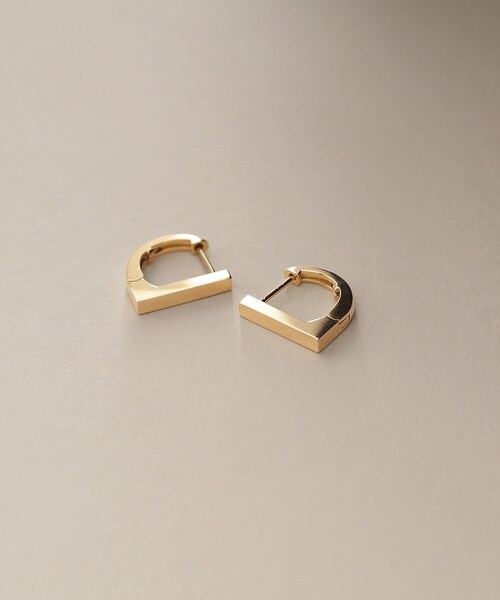 K18平打ちフープ ワンタッチピアス（ピアス（両耳用））｜COCOSHNIK（ココシュニック）