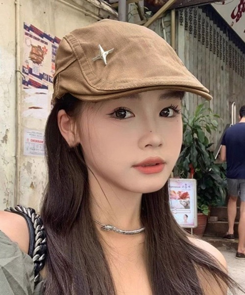 Miniministore（ミニミニストア）の「ハンチング キャップ 無地 帽子（キャスケット・レディース・ネイビー/ブラウン/キャメル/ホワイト/ブラック・FREE）」の9枚目の写真