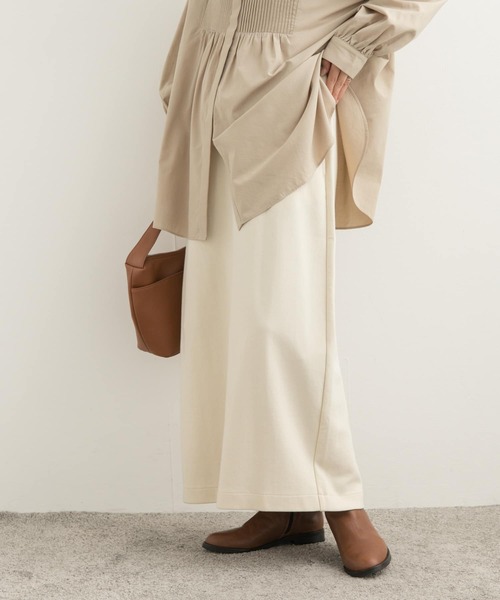 URBAN RESEARCH DOORS（アーバンリサーチドアーズ）の「ダンボールニットストレートスカート（スカート・レディース・ブラック/ホワイト系その他・MEDIUM/SMALL）」の11枚目の写真