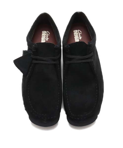 Clarks（クラークス）の「CLARKS WallabeeGTX Black Sde / クラークス ワラビー GTX（ブーツ・メンズ・ブラック・28.5cm/28.0cm/27.5cm/27.0cm/26.5cm/26.0cm/25.5cm/29.0cm/25.0cm）」の2枚目の写真