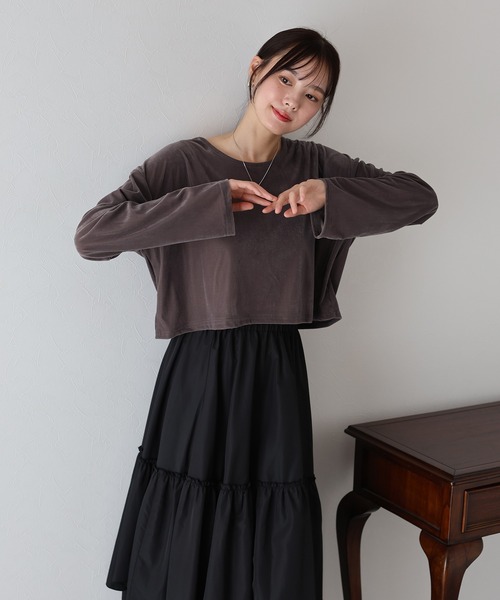 BLUEEAST(ブルーイースト)の「シアーベロアショート丈ロンT(Tシャツ/カットソー・レディース・ネイビー/モカ/アイボリー・MEDIUM)」の3枚目の写真