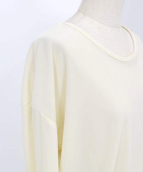 BLUEEAST(ブルーイースト)の「シアーベロアショート丈ロンT(Tシャツ/カットソー・レディース・ネイビー/モカ/アイボリー・MEDIUM)」の4枚目の写真