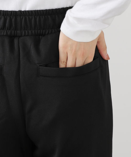 PUMA(プーマ)の「【PUMA / プーマ】T7 トラックパンツ ワイド 622913(その他パンツ・レディース・ブラック・MEDIUM/SMALL/LARGE)」の5枚目の写真