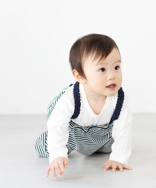 MAKE YOUR DAY（メイクユアデイ）の「無地とボーダーリブロンパース（ロンパース・キッズ・ネイビー/オレンジ/オフホワイト・70/80）」の2枚目の写真