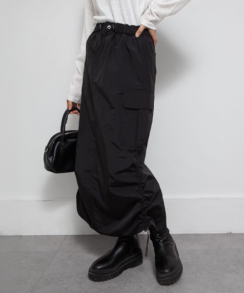 Chillfar(チルファー)の「ドロストギャザーカーゴスカート(スカート・レディース・ブラック/カーキ/チャコール・FREE)」の6枚目の写真