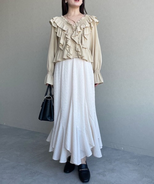 mysty woman（ミスティウーマン）の「ボリュームフリルブラウス　289332（シャツ/ブラウス・レディース・オフホワイト/ブラック/ベージュ・FREE）」の20枚目の写真