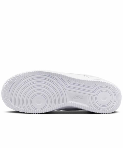 早い者勝ち NIKE エア フォース 1 '07 洗練されたデザイン◎ 早い者勝ち！ 新品 27cm ナイキ エア フォース 1 07 LX NN