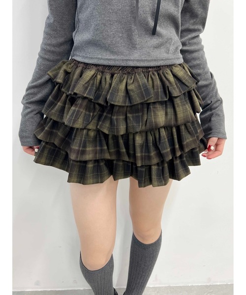PHILLY（フィリー）の「【PHILLY】ボリュームフリルチェックミニスカート（スカート・レディース・ベージュ/グリーン/ブラック・FREE）」の7枚目の写真