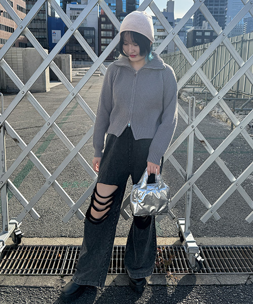 Mi-je(ミジェ)の「ダメージスウェットパンツ【韓国ファッション】(その他パンツ・レディース・トップグレー/チャコール・S/M)」の18枚目の写真