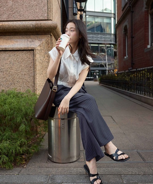 新品✨エムズグレイシー　ガウチョパンツ　40　ブラック　タック 　両側ポケット 新品✨エムズグレイシー ガウチョパンツ 40 ブラック タック