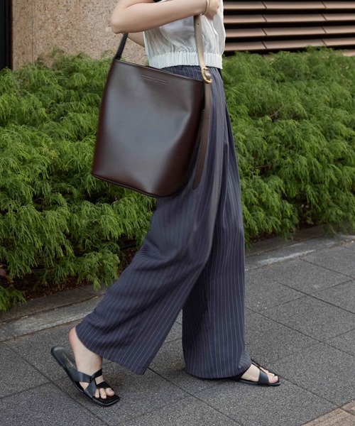 CHAN ME（チャンミ）の「【新色追加】タックボリュームワイドスラックス（スラックス・レディース・ブラック/チャコールグレー/ライトグレー/ベージュ/ネイビー/ブラウン・SMALL/MEDIUM/LARGE/X-LARGE/X-SMALL）」の16枚目の写真