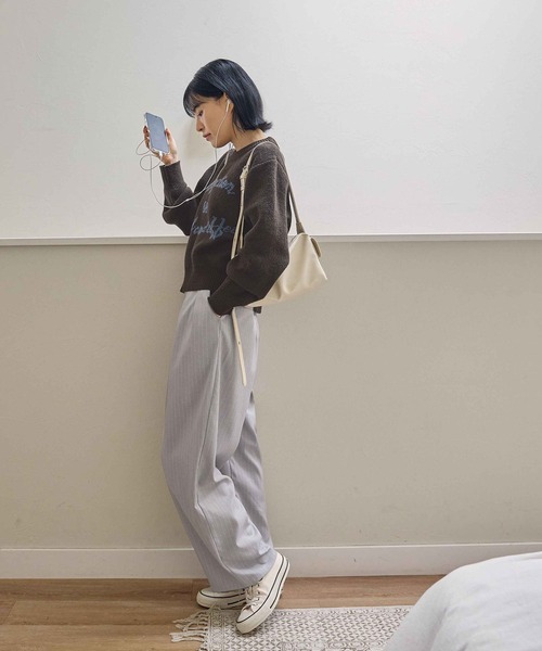 アルムディ　タックデザインボリュームGジャン　ホワイト アニュアンス anuans ツータックワイドパンツ （ECRU