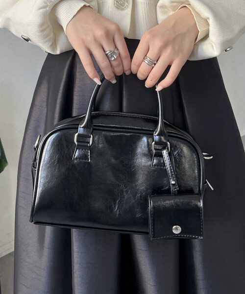 prose verse（プロズヴェール）の「ミニポーチ付きボストンバッグ（ボストンバッグ・レディース・ブラック/アイボリー・FREE）」の17枚目の写真