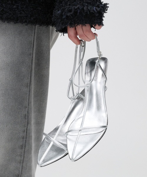 Tony Bianco(トニービアンコ)の「【TONY BIANCO】TASTサンダル(サンダル・レディース・ブラック/シルバー・6/7)」の1枚目の写真