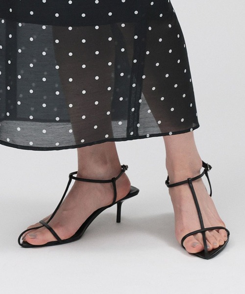 Tony Bianco(トニービアンコ)の「【TONY BIANCO】TASTサンダル(サンダル・レディース・ブラック/シルバー・6/7)」の3枚目の写真