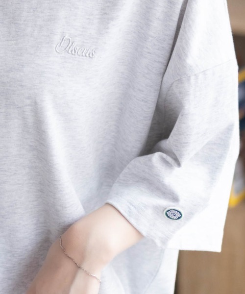 DISCUS(ディスカス)の「DISCUS 裾タックワンポイント 五分袖Tシャツ(Tシャツ/カットソー・レディース・ベージュ/オートミール/スミクロ・L/M)」の20枚目の写真