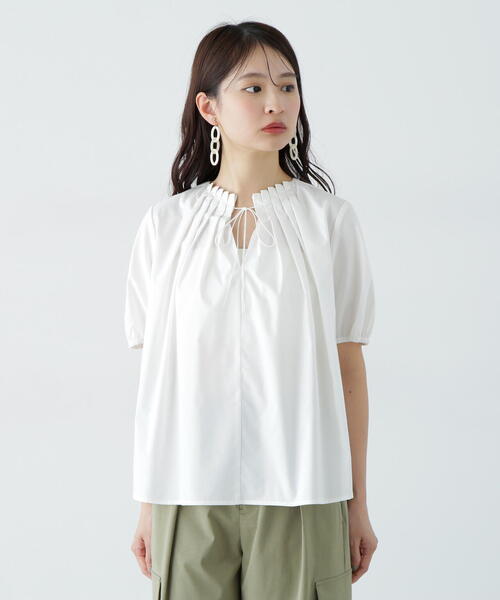 N.（N. Natural Beauty Basic）（エヌエヌナチュラルビューティーベーシック）の「タックカラーリボンブラウス（シャツ/ブラウス・レディース・オフホワイト/ブルー/ライトグリーン・MEDIUM）」の11枚目の写真