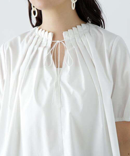N.（N. Natural Beauty Basic）（エヌエヌナチュラルビューティーベーシック）の「タックカラーリボンブラウス（シャツ/ブラウス・レディース・オフホワイト/ブルー/ライトグリーン・MEDIUM）」の14枚目の写真