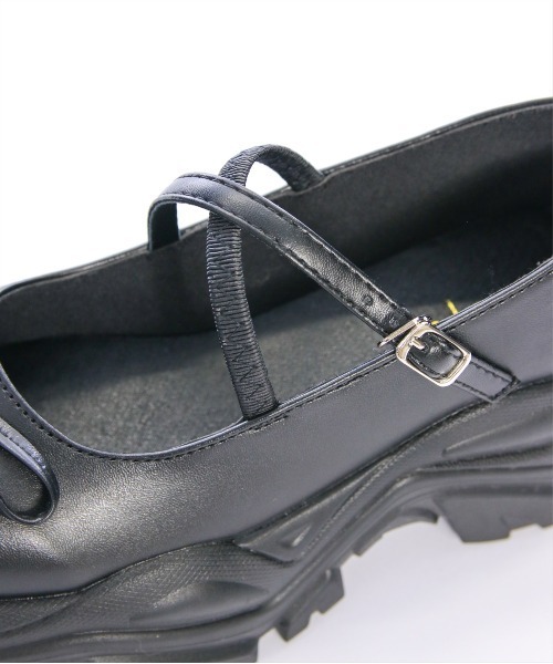 clear（クリア）の「リボン付き厚底メリージェーンスニーカーサンダル[バレエコア ガーリー リボン]≪SS新作≫（サンダル・レディース・ブラック/ブラウン/シルバー・M/L）」の15枚目の写真