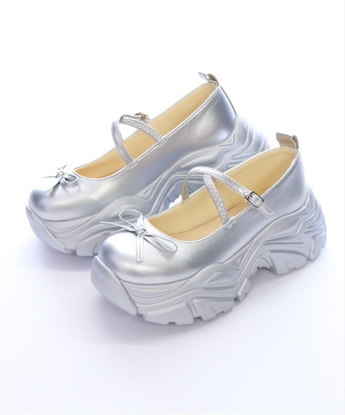 clear（クリア）の「リボン付き厚底メリージェーンスニーカーサンダル[バレエコア ガーリー リボン]≪SS新作≫（サンダル・レディース・ブラック/ブラウン/シルバー・M/L）」の16枚目の写真