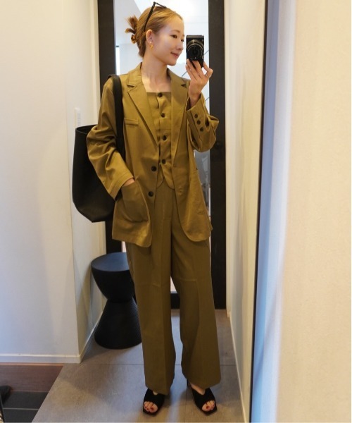 model：H158 着用サイズ：M