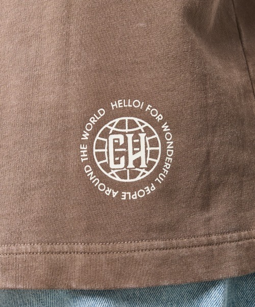 CHIC STYLE(シックスタイル)の「綿100%ミニ裏毛ピグメント染ロゴプリントTシャツ<大きいサイズ有>シックスタイル(Tシャツ/カットソー・レディース・モカ/レッド・5L/4L/3L/LL/L/M)」の20枚目の写真
