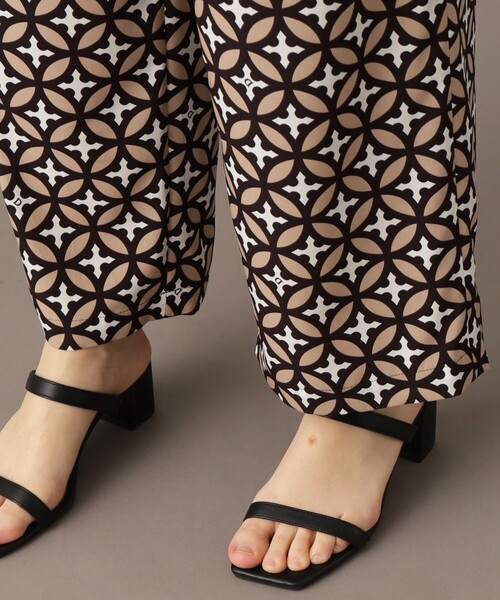 DRESSTERIOR（ドレステリア）の「【ウエストゴム/オリジナル柄】オーバーラップサークルイージーパンツ（その他パンツ・レディース・ベージュ系・34/36/38/40）」の14枚目の写真