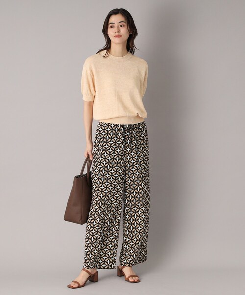 DRESSTERIOR（ドレステリア）の「【ウエストゴム/オリジナル柄】オーバーラップサークルイージーパンツ（その他パンツ・レディース・ベージュ系・34/36/38/40）」の17枚目の写真