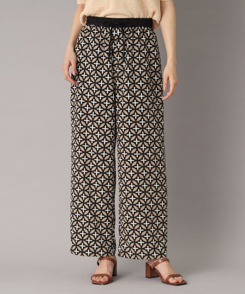 DRESSTERIOR（ドレステリア）の「【ウエストゴム/オリジナル柄】オーバーラップサークルイージーパンツ（その他パンツ・レディース・ベージュ系・34/36/38/40）」の20枚目の写真