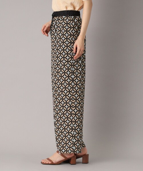 DRESSTERIOR（ドレステリア）の「【ウエストゴム/オリジナル柄】オーバーラップサークルイージーパンツ（その他パンツ・レディース・ベージュ系・34/36/38/40）」の21枚目の写真