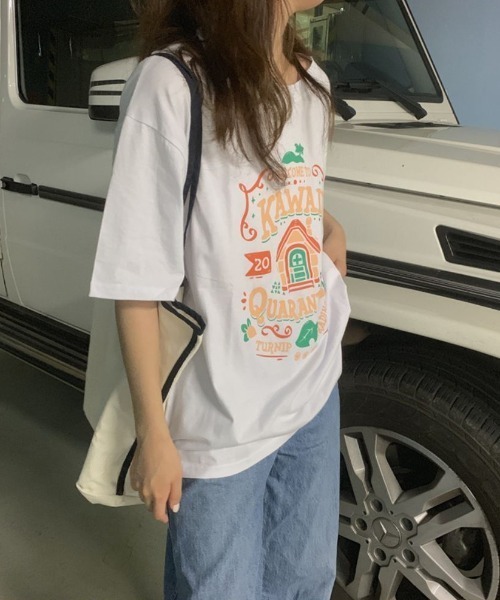 maison de LATIR(メゾンドラティール)の「カラープリントオーバーサイズTシャツ(Tシャツ/カットソー・レディース・ブラック/ホワイト/ピンク・M/L/XL)」の4枚目の写真