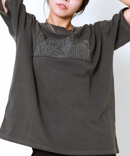 GORGE（ゴージ）の「《ピグメント加工×立体ロゴ》レディース オーバーサイズ Tシャツ 刺繍入り ビッグシルエット 春夏秋（Tシャツ/カットソー・レディース・グレイッシュベージュ/スミクロ/ピンク・F）」の11枚目の写真