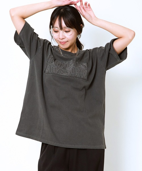 GORGE（ゴージ）の「《ピグメント加工×立体ロゴ》レディース オーバーサイズ Tシャツ 刺繍入り ビッグシルエット 春夏秋（Tシャツ/カットソー・レディース・グレイッシュベージュ/スミクロ/ピンク・F）」の12枚目の写真