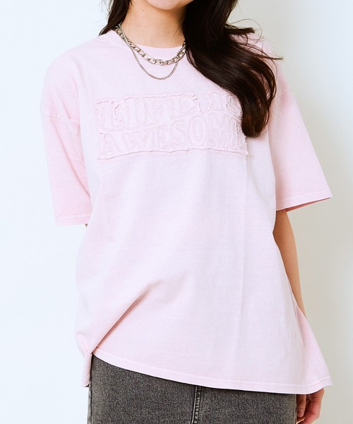 GORGE（ゴージ）の「《ピグメント加工×立体ロゴ》レディース オーバーサイズ Tシャツ 刺繍入り ビッグシルエット 春夏秋（Tシャツ/カットソー・レディース・グレイッシュベージュ/スミクロ/ピンク・F）」の22枚目の写真