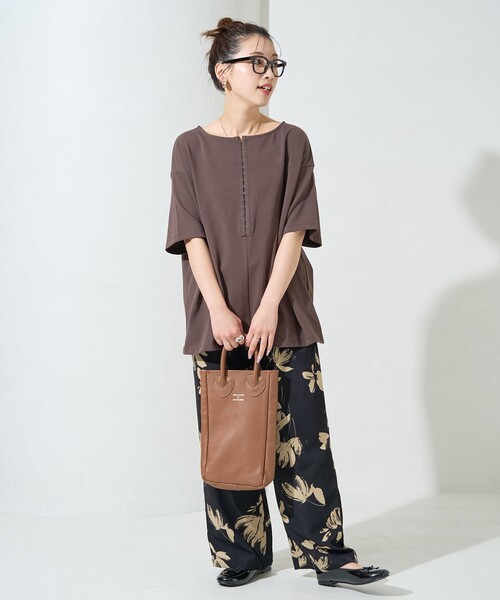 セール】限定展開 2WAY ホックデザイン 半袖 Tシャツ（Tシャツ