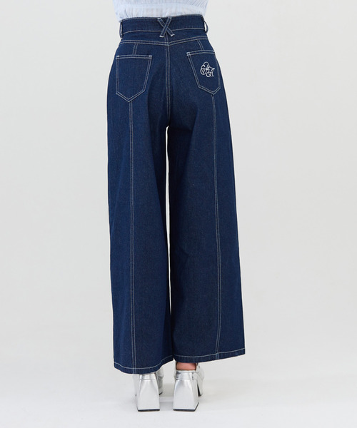 REDYAZEL（レディアゼル）の「ロゴ刺繍タックデニムパンツ（デニムパンツ・レディース・ネイビー/ブルー・MEDIUM/SMALL）」の8枚目の写真