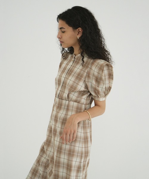 人気のクリスマスアイテムがいっぱい！ SHEER PUFF SLEEVE ONEPIECE（ワンピース）｜CLANE（クラネ）の ワンピース