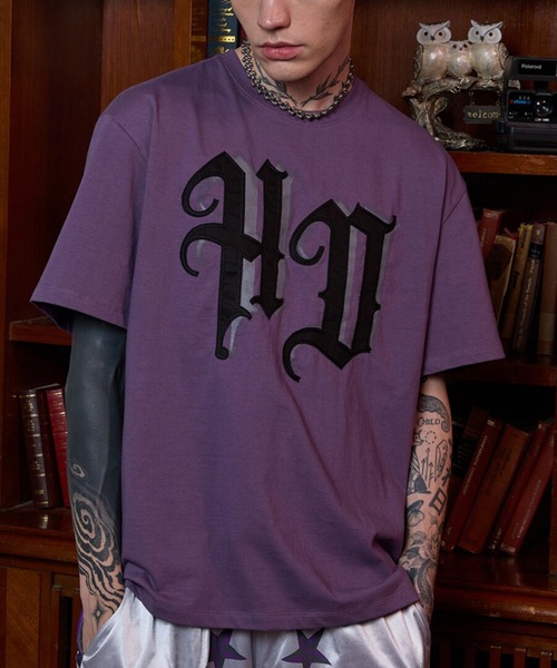 HOODHOOD(フッドフッド)の「【UNISEX】HOODHOOD/Applique T(Tシャツ/カットソー・レディース・ライトブルー/ホワイト/パープル/ブラック・MEDIUM/LARGE)」の4枚目の写真