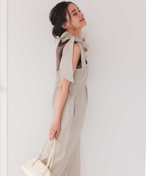 titivate（ティティベイト）の「ライトエステル肩リボンサロペット（サロペット/オーバーオール・レディース・グレイッシュベージュ/チャコール・M）」の16枚目の写真