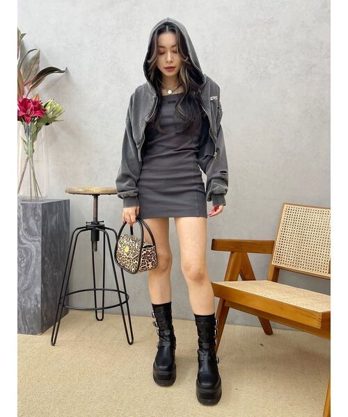 EVRIS（エヴリス）の「ダメージスウェットクロップドパーカー（パーカー・レディース・ブルー/ホワイト/ブラック・FREE）」の20枚目の写真